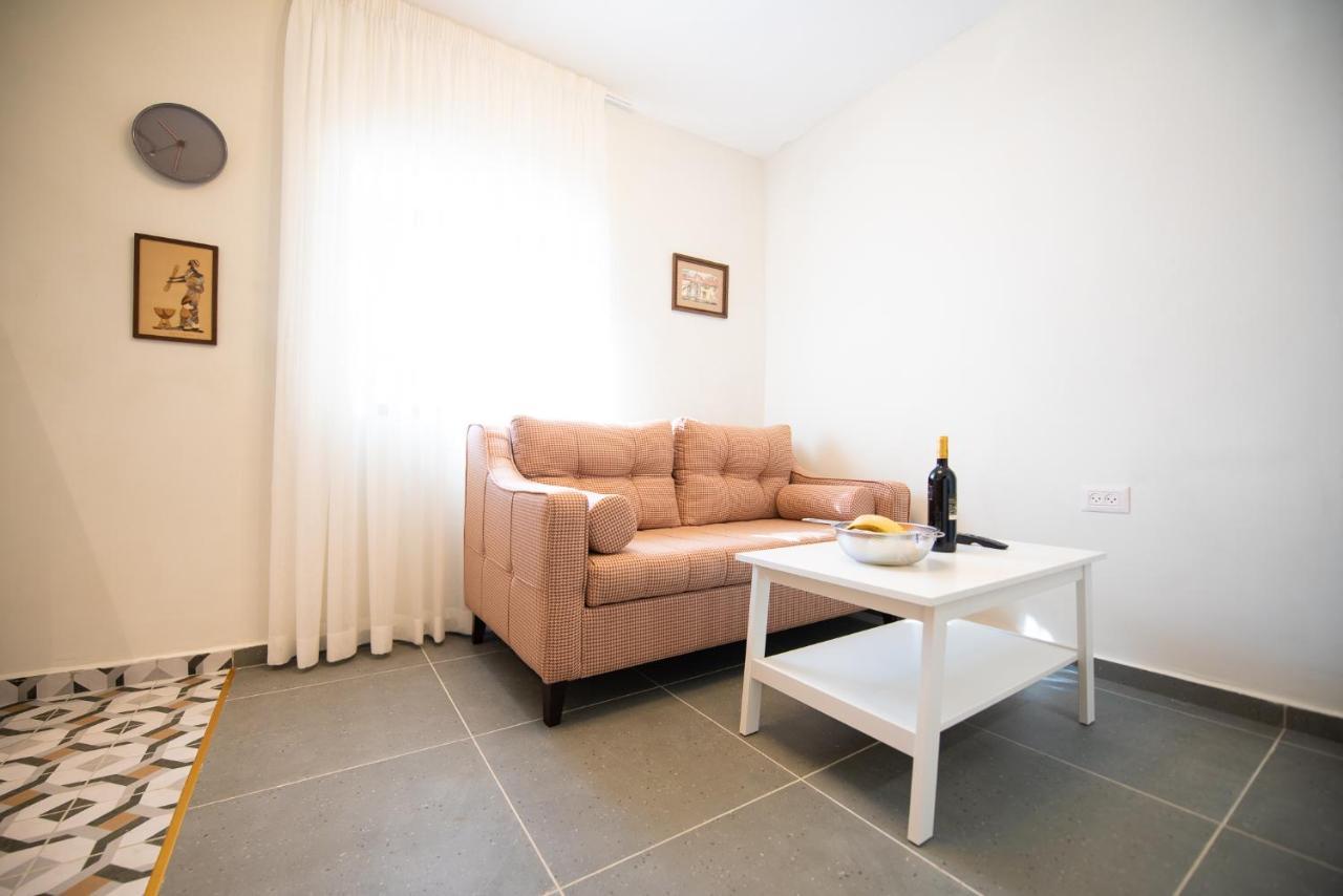 Apartment Port - Vintage 1 Bdrm Garden Next To Rambam Haifa